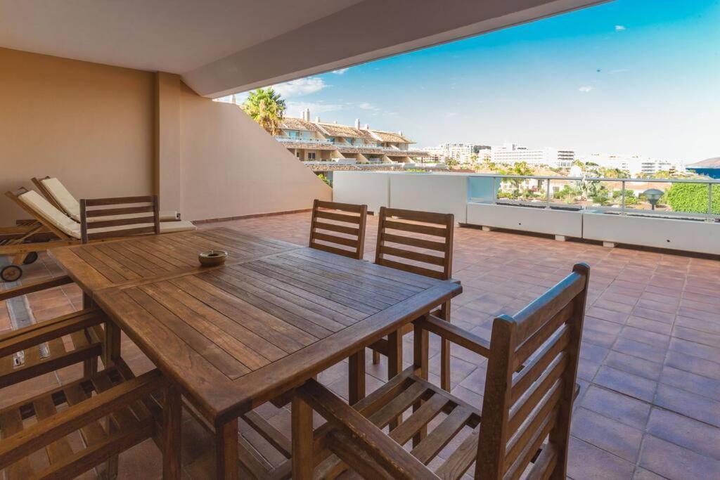 Prachtig Luxe Appartement Met Zeezicht Сан-Мігель-де-Абона Екстер'єр фото